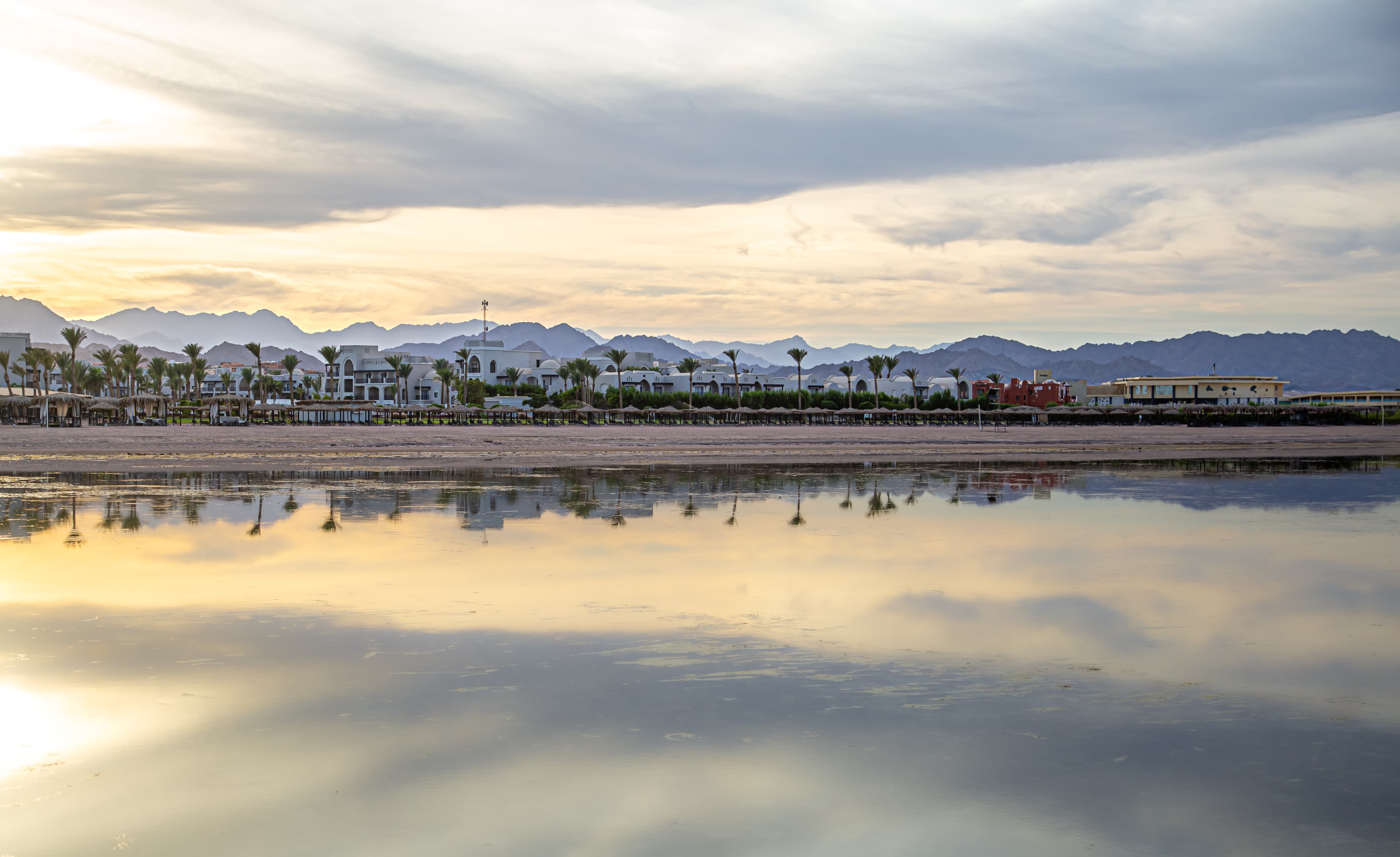 Off Plan Waterfront Villas for Sale in Abu Dhabi